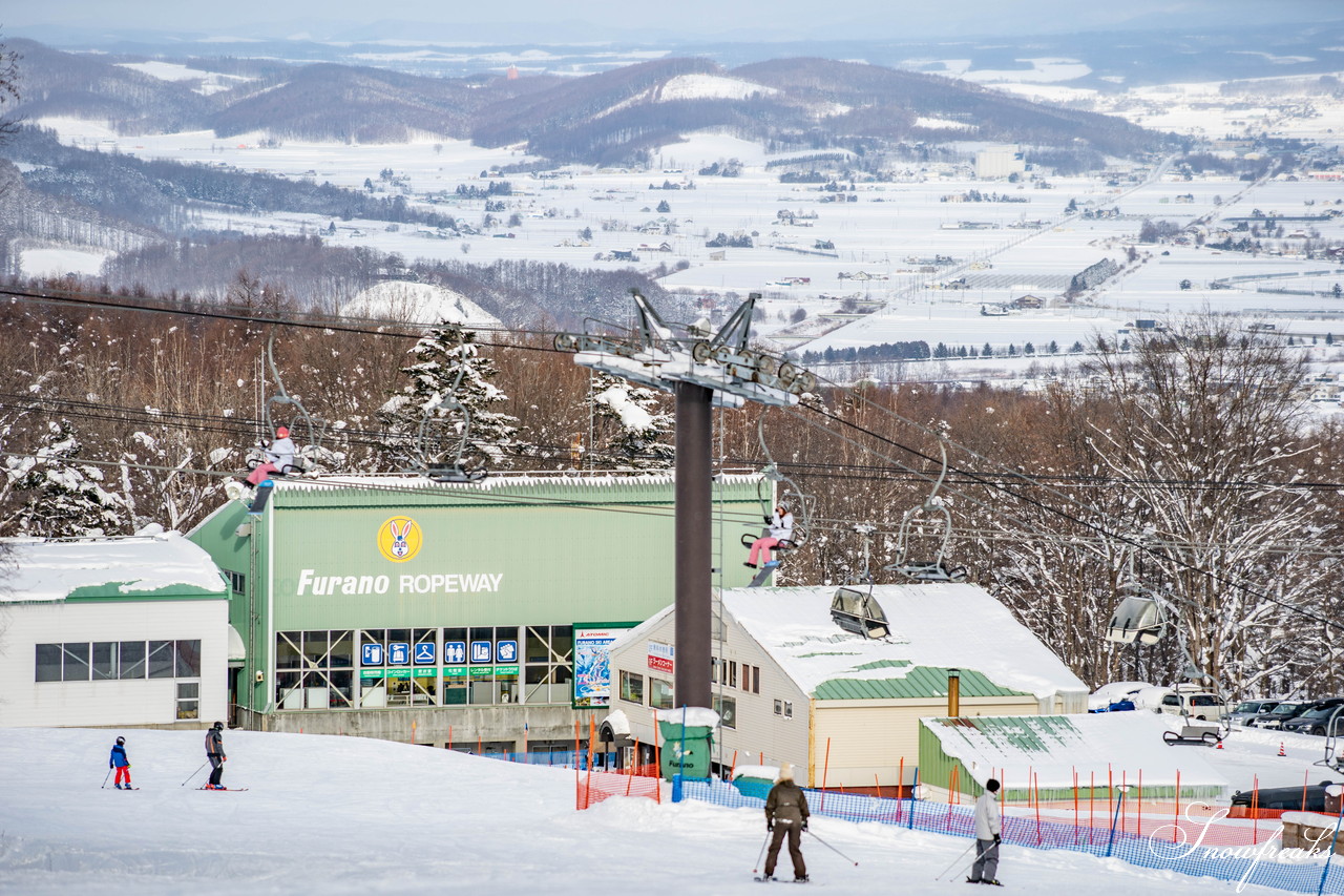 富良野スキー場　気温 -14℃。ダイヤモンドダストが煌めく、国内屈指のリゾートゲレンデを堪能♪